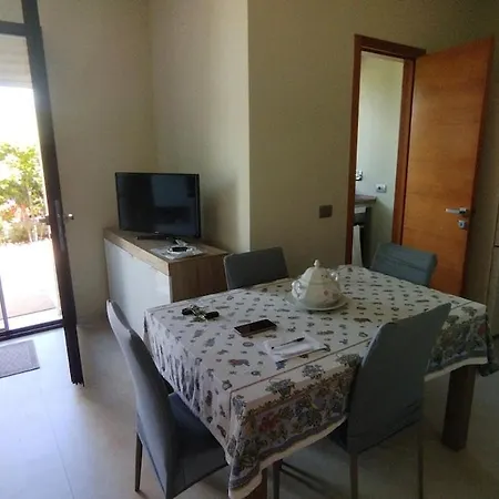 Sea - Residential And Well-connected Area Apartment Otranto